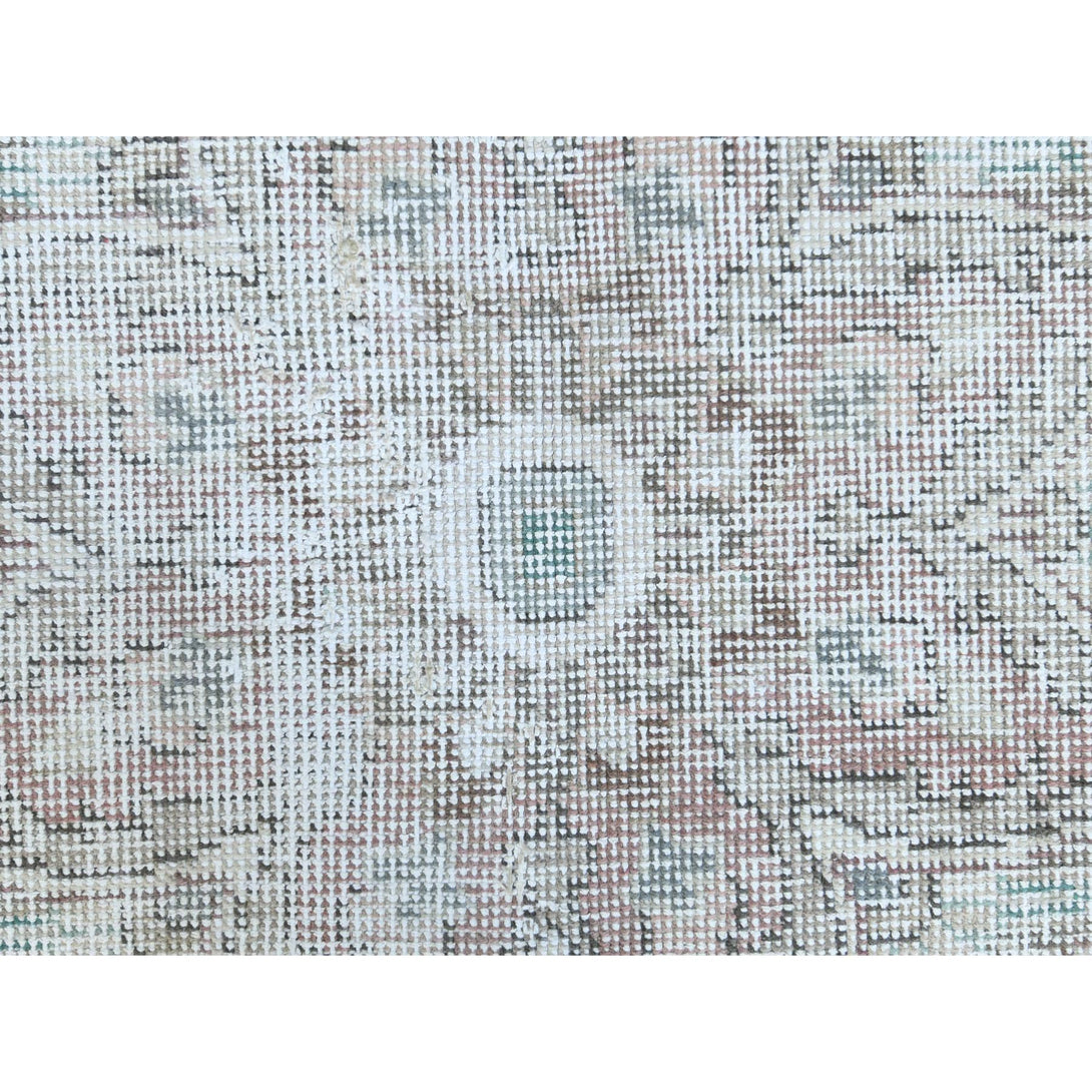 Hand Knotted White Washed Area Rug > Design# CCSR60195 > Size: 6'-3" x 9'-7"