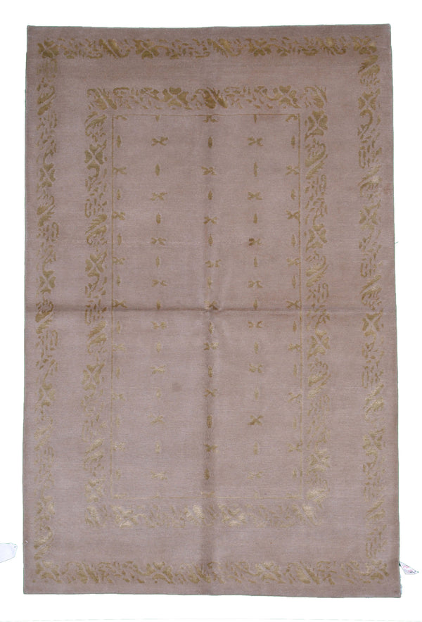 Tibetan Silk & Wool Rug > Design # 1934 > 4' - 1" X 6' - 4"