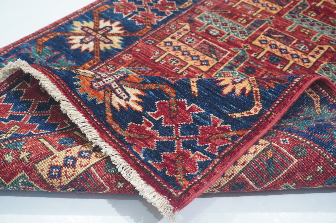 Hand Knotted Afghani Fine Aryana Runner > Design# CCATR115084 > Size: 2'-8" x 11'-10"