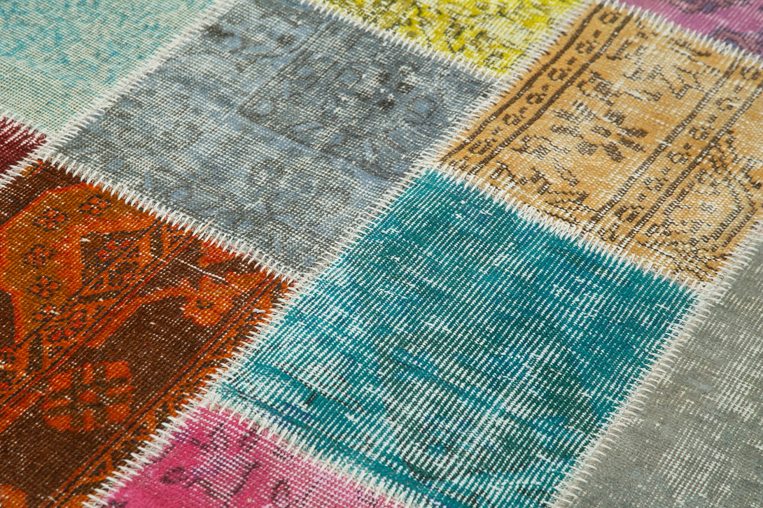 Handmade Patchwork Area Rug > Design# OL-AC-31749 > Size: 4'-9" x 6'-10", Carpet Culture Rugs, Handmade Rugs, NYC Rugs, New Rugs, Shop Rugs, Rug Store, Outlet Rugs, SoHo Rugs, Rugs in USA