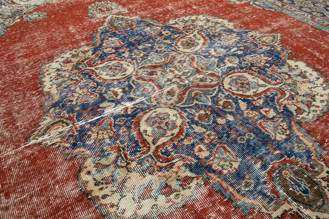 Handmade Persian Vintage Area Rug > Design# OL-AC-37238 > Size: 7'-10" x 11'-3", Carpet Culture Rugs, Handmade Rugs, NYC Rugs, New Rugs, Shop Rugs, Rug Store, Outlet Rugs, SoHo Rugs, Rugs in USA