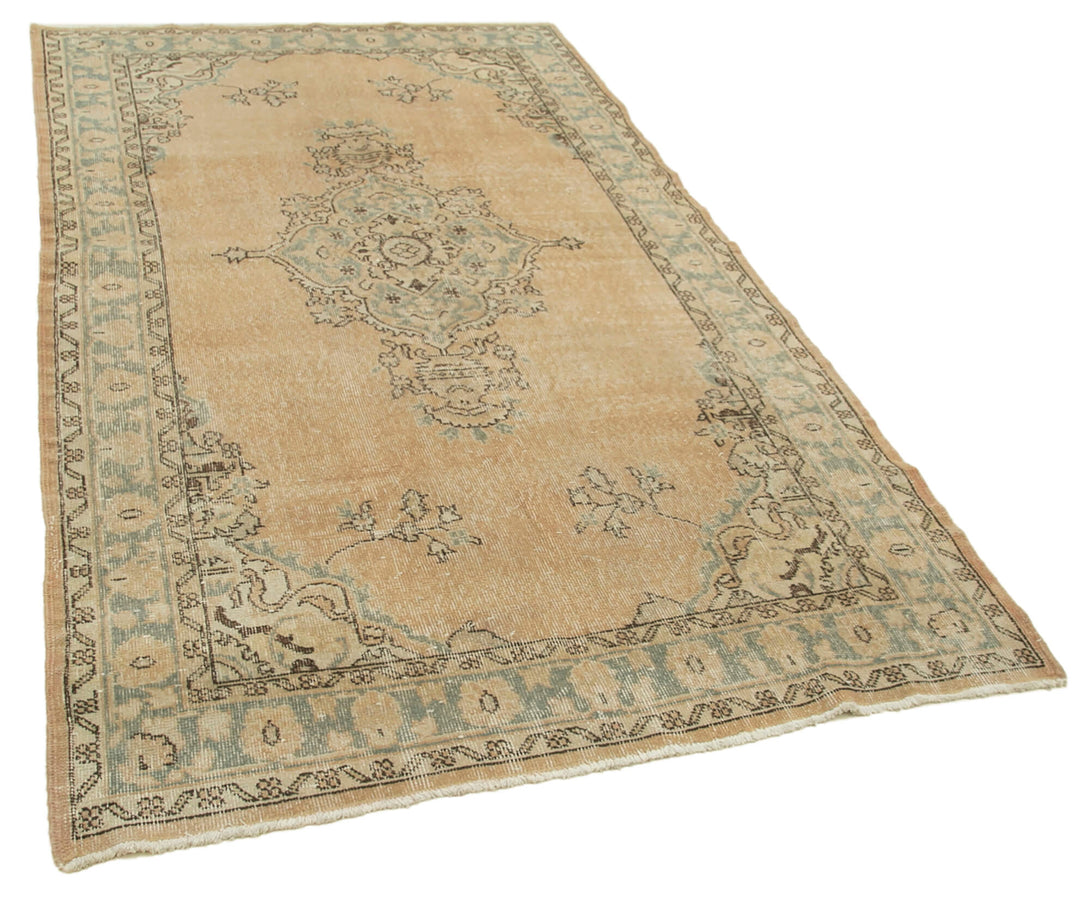 Handmade White Wash Area Rug > Design# OL-AC-38981 > Size: 4'-8" x 8'-2", Carpet Culture Rugs, Handmade Rugs, NYC Rugs, New Rugs, Shop Rugs, Rug Store, Outlet Rugs, SoHo Rugs, Rugs in USA
