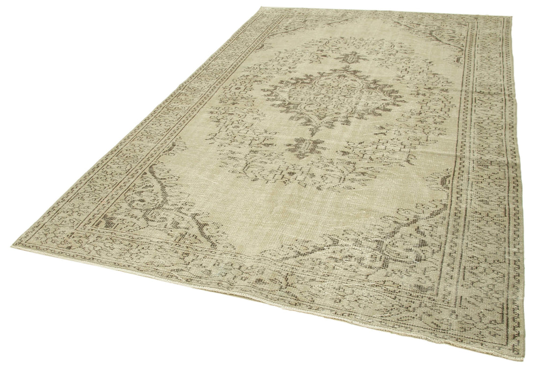 Handmade White Wash Area Rug > Design# OL-AC-39324 > Size: 6'-4" x 10'-2", Carpet Culture Rugs, Handmade Rugs, NYC Rugs, New Rugs, Shop Rugs, Rug Store, Outlet Rugs, SoHo Rugs, Rugs in USA