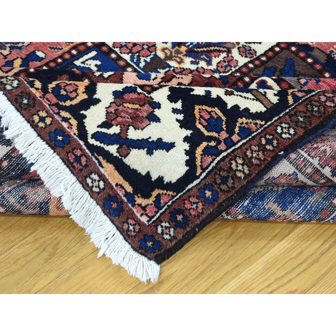 Handmade Persian Runner Rug > Design# SH32272 > Size: 5'-4" x 9'-10" [ONLINE ONLY]