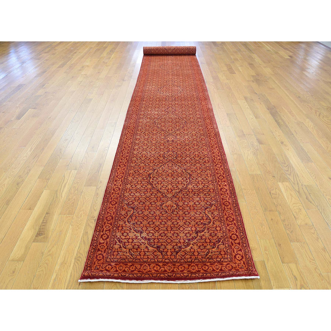 Handmade Fine Oriental Runner Rug > Design# SH40432 > Size: 2'-8" x 16'-0" [ONLINE ONLY]