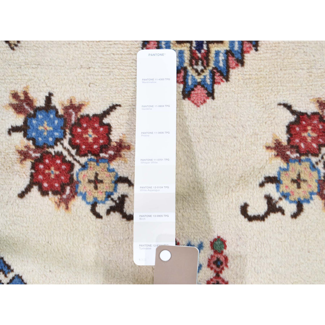 Handmade Persian Rectangle Rug > Design# SH43561 > Size: 2'-7" x 4'-4" [ONLINE ONLY]