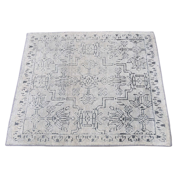 Handmade Wool and Silk Rectangle Rug > Design# SH44658 > Size: 2'-0" x 2'-1" [ONLINE ONLY]