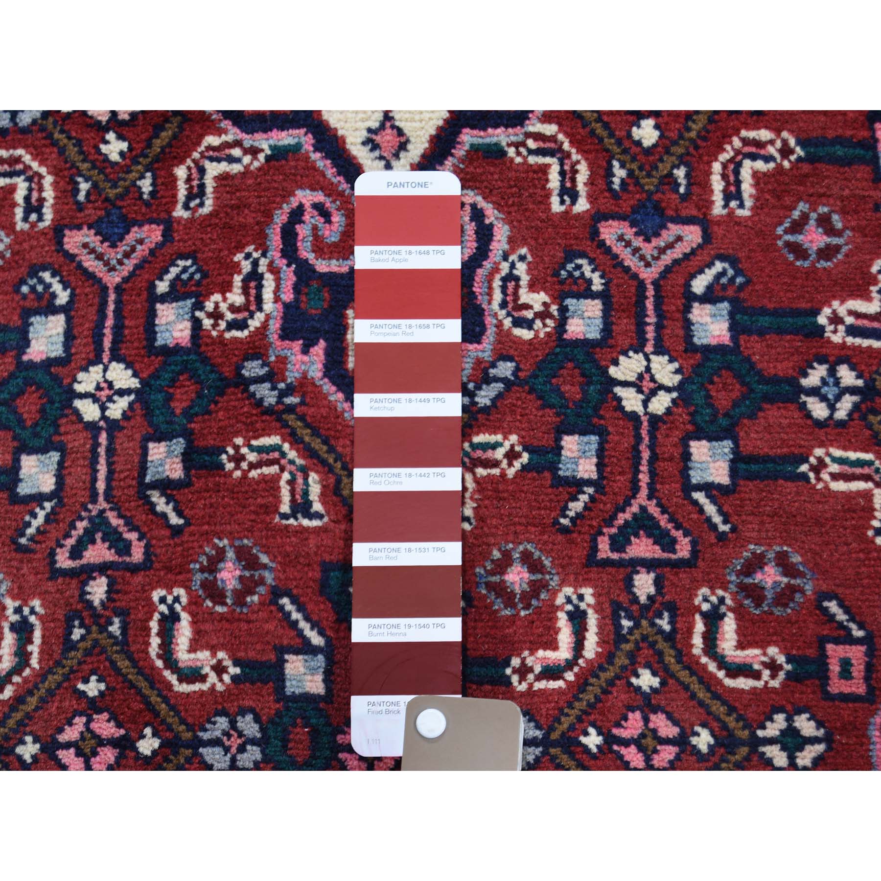 Handmade Persian Rectangle Rug > Design# SH45610 > Size: 3'-7" x 4'-10" [ONLINE ONLY]