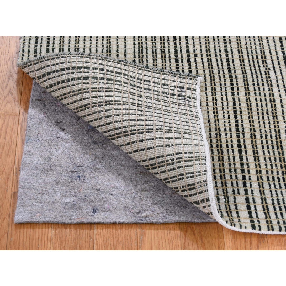 Handmade Modern and Contemporary Rectangle Rug > Design# SH46014 > Size: 4'-0" x 5'-10" [ONLINE ONLY]