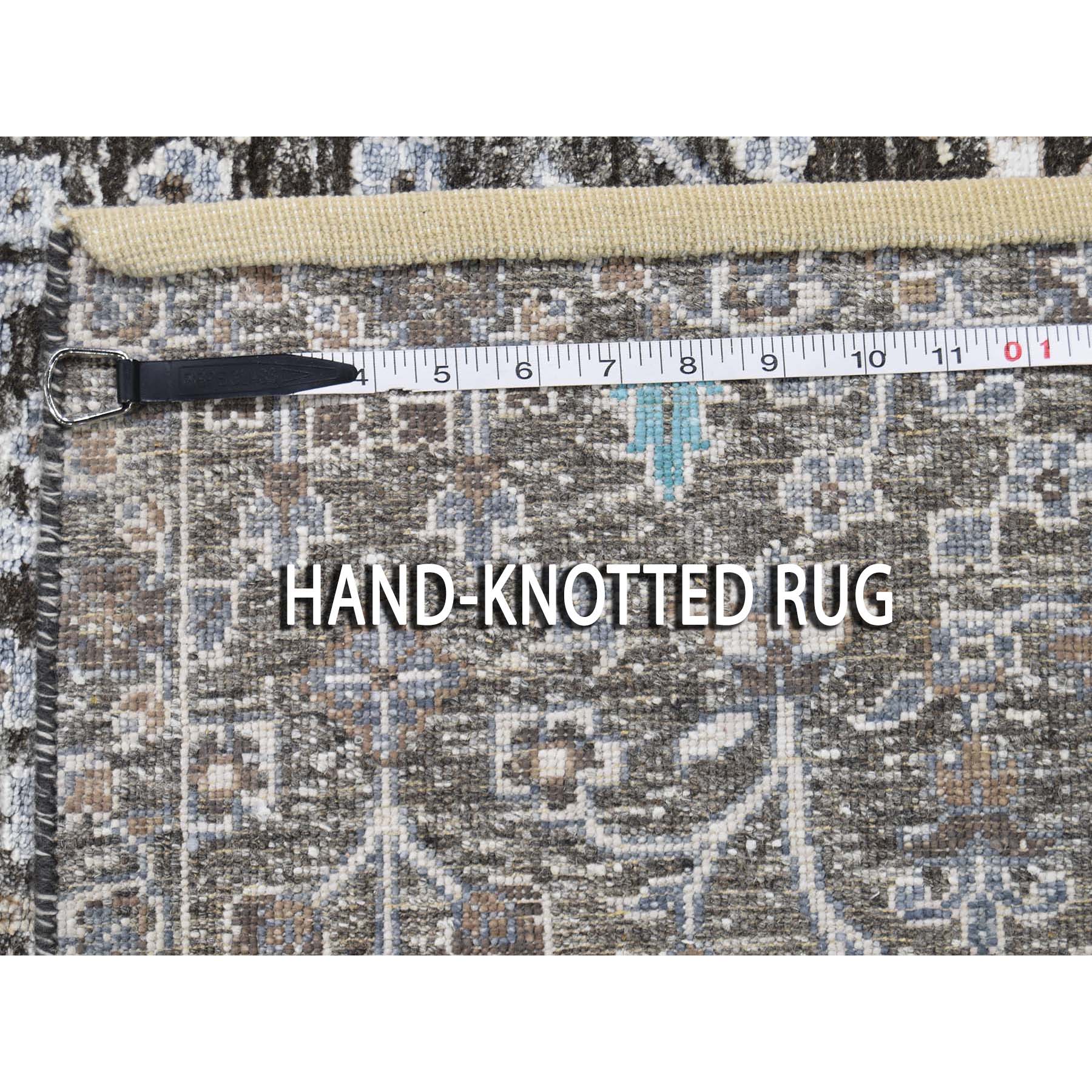 Handmade Transitional Rectangle Rug > Design# SH46315 > Size: 4'-2" x 6'-0" [ONLINE ONLY]