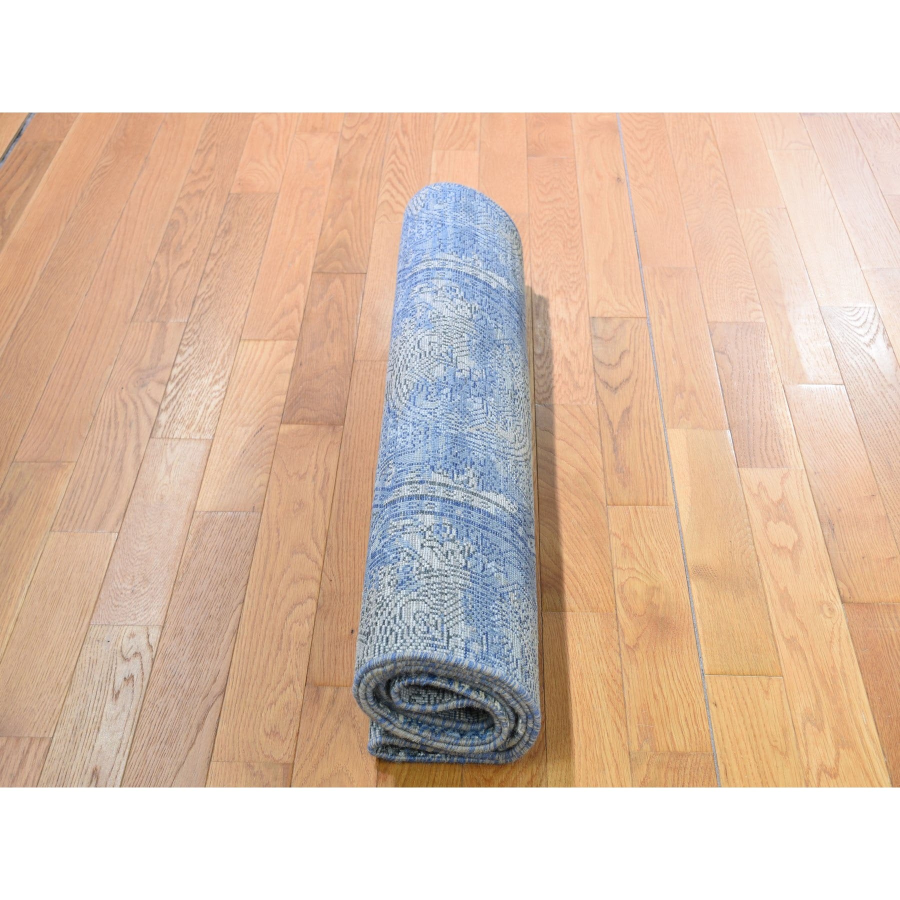 Hand Knotted Modern and Contemporary Runner > Design# CCSR47887 > Size: 2'-8" x 9'-1"