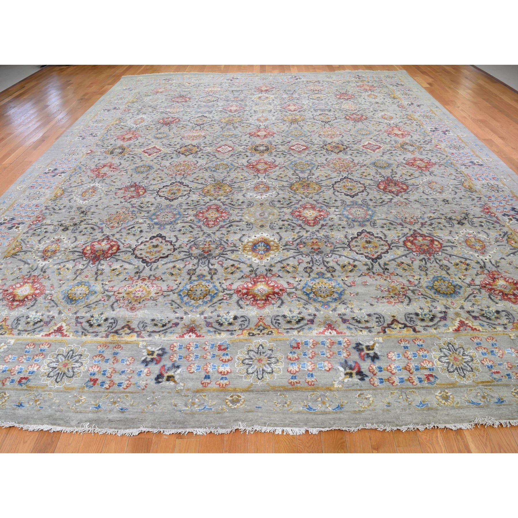 Hand Knotted Transitional Area Rug > Design# CCSR47933 > Size: 12'-0" x 15'-1"