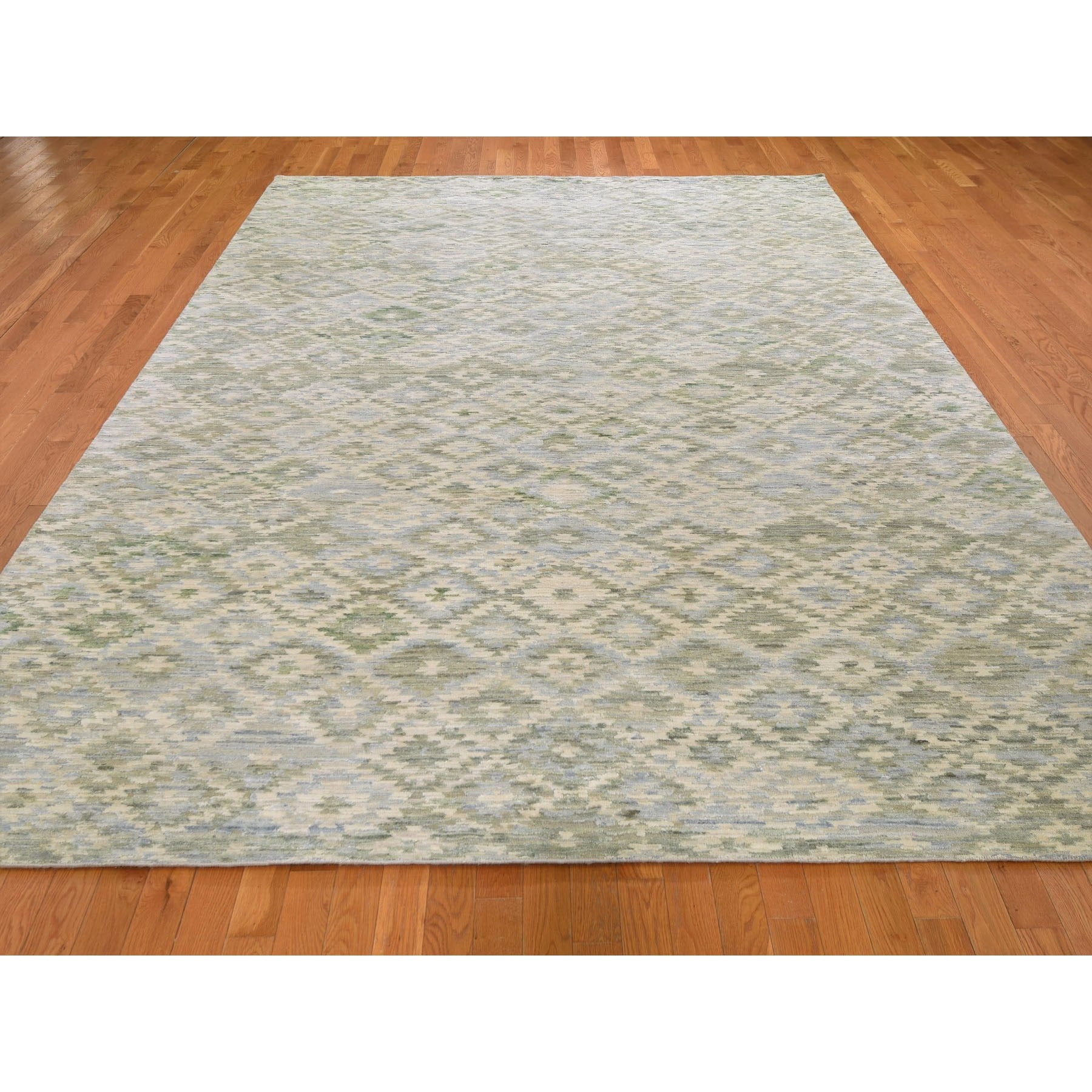 Hand Knotted Modern and Contemporary Area Rug > Design# CCSR48538 > Size: 8'-10" x 12'-1"