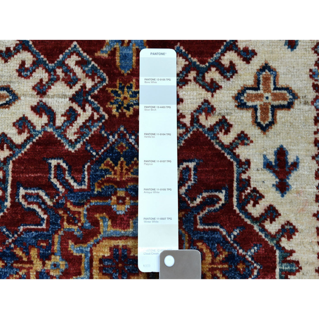 Handmade Kazak Rectangle Rug > Design# SH50893 > Size: 2'-8" x 4'-7" [ONLINE ONLY]