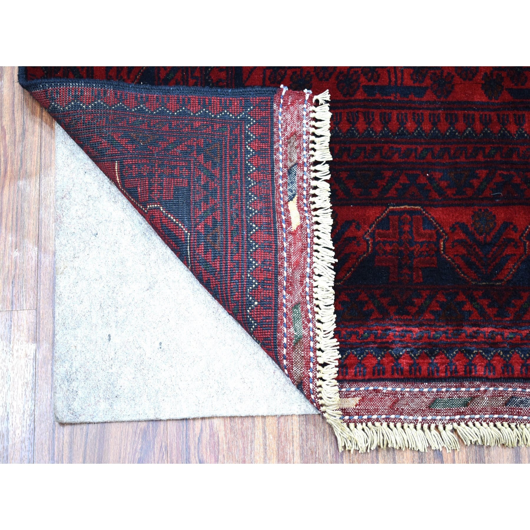Hand Knotted Tribal Area Rug > Design# CCSR55365 > Size: 3'-3" x 5'-0"