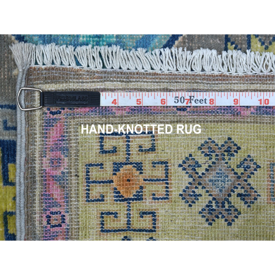 Hand Knotted Kazak Area Rug > Design# CCSR55545 > Size: 3'-2" x 4'-9"