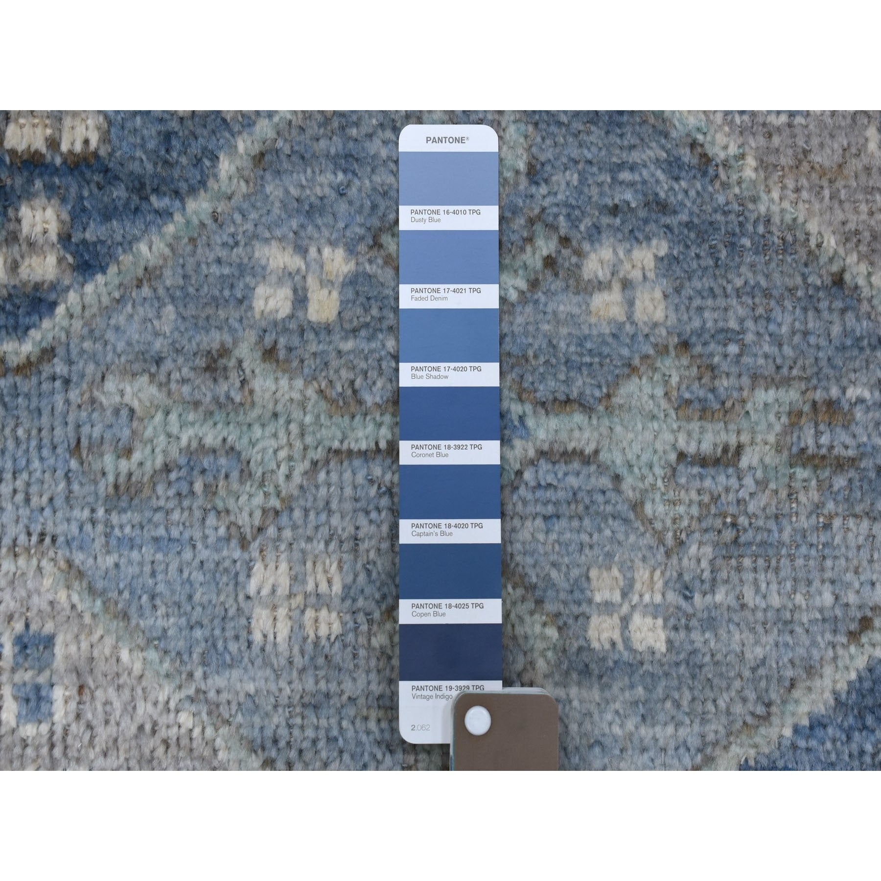 Hand Knotted Tribal Area Rug > Design# CCSR55810 > Size: 8'-0" x 9'-9"