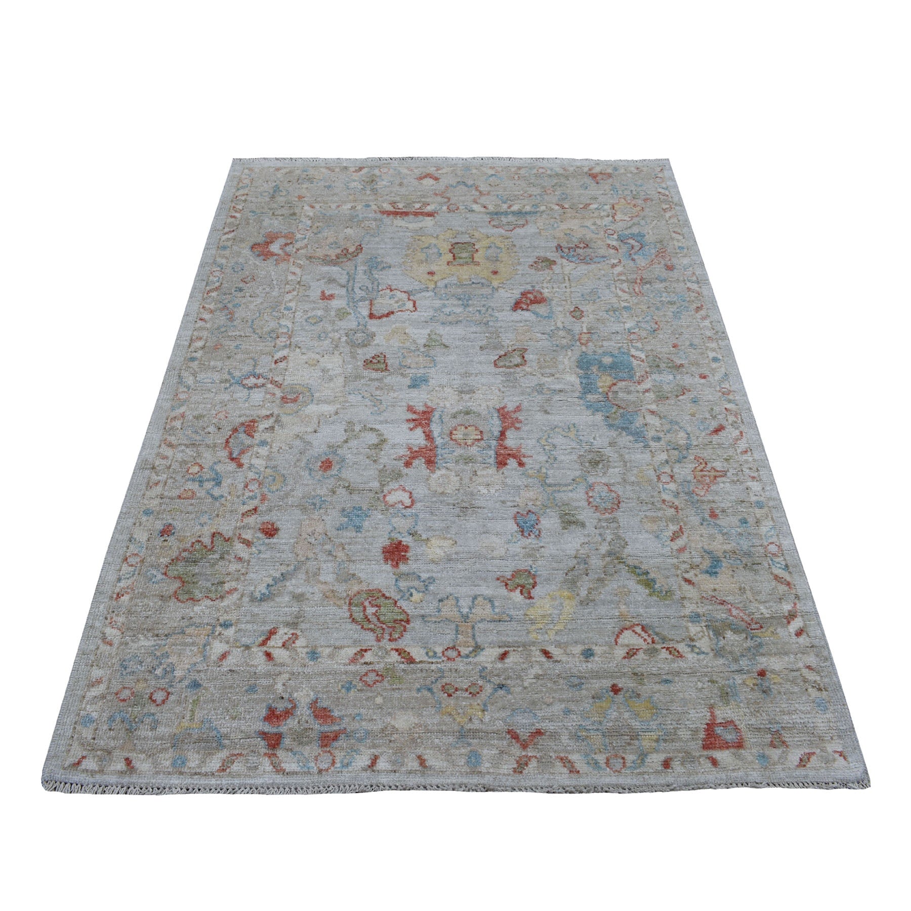 Hand Knotted Traditional Decorative Area Rug > Design# CCSR56360 > Size: 4'-1" x 6'-0"