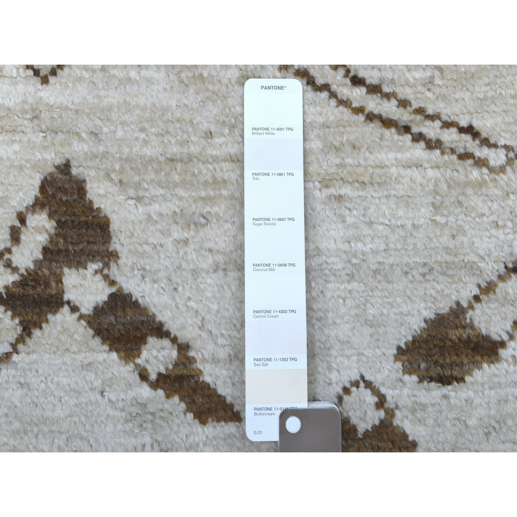 Hand Knotted Tribal Area Rug > Design# CCSR56494 > Size: 4'-0" x 5'-7"