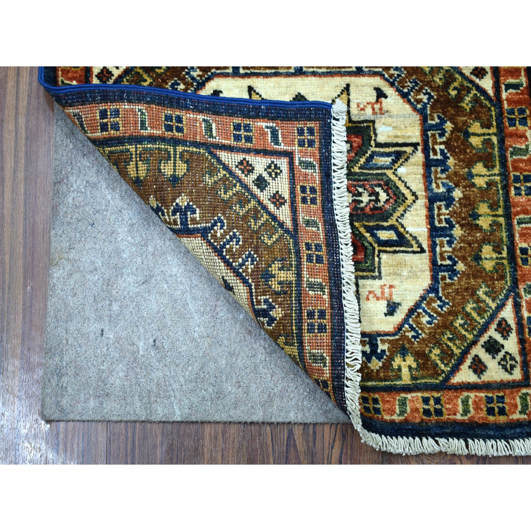 Hand Knotted Tribal Area Rug > Design# CCSR56760 > Size: 2'-0" x 3'-1"