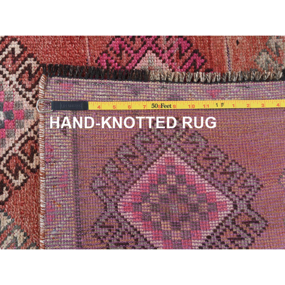 Hand Knotted Vintage Runner > Design# CCSR57773 > Size: 3'-7" x 7'-9"