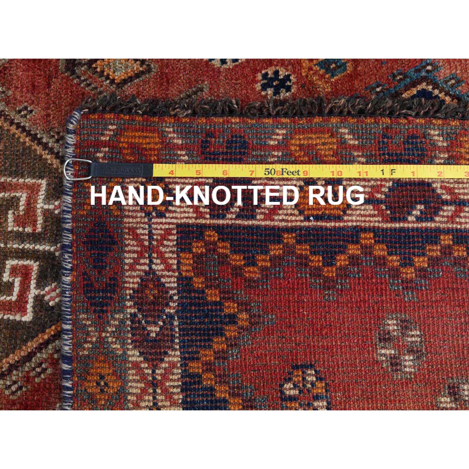 Hand Knotted Vintage Area Rug > Design# CCSR57829 > Size: 4'-5" x 6'-9"