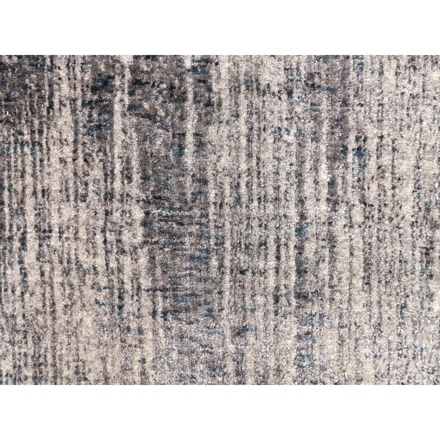 Hand Loomed Modern and Contemporary Runner > Design# CCSR58010 > Size: 2'-5" x 7'-10"