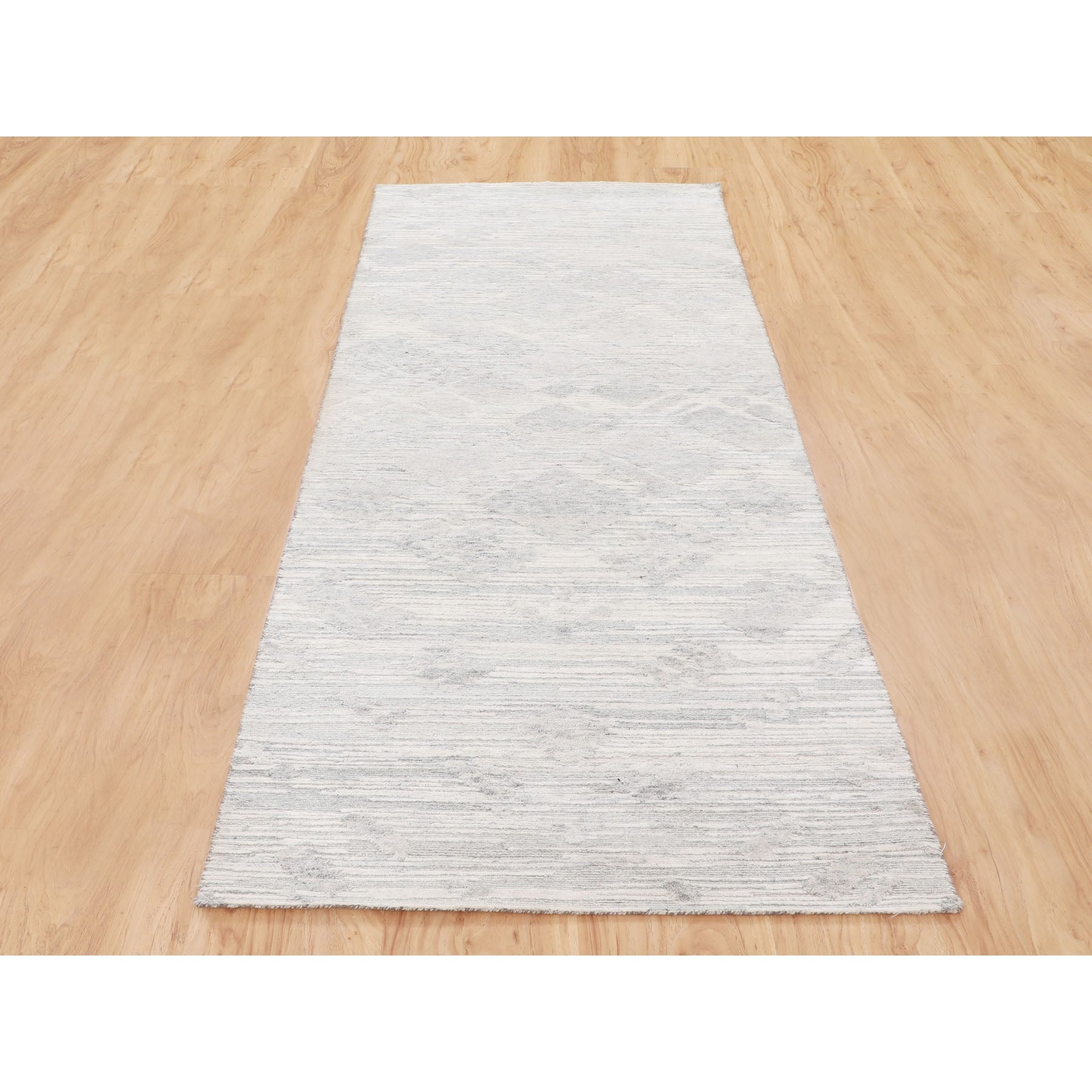 Hand Knotted Modern and Contemporary Runner > Design# CCSR58233 > Size: 2'-6" x 8'-0"