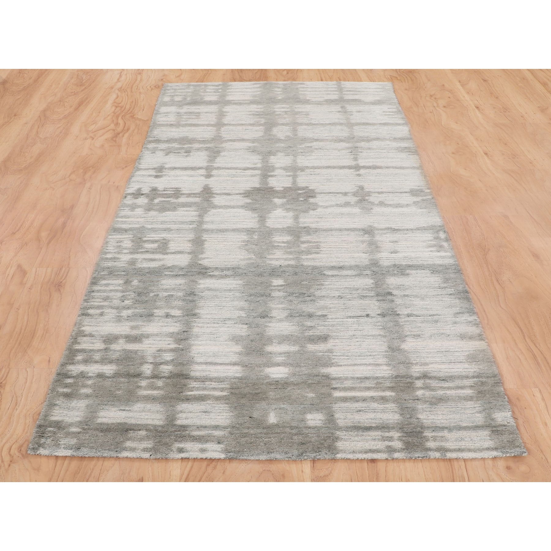 Hand Knotted Modern and Contemporary Runner > Design# CCSR58244 > Size: 2'-6" x 8'-0"