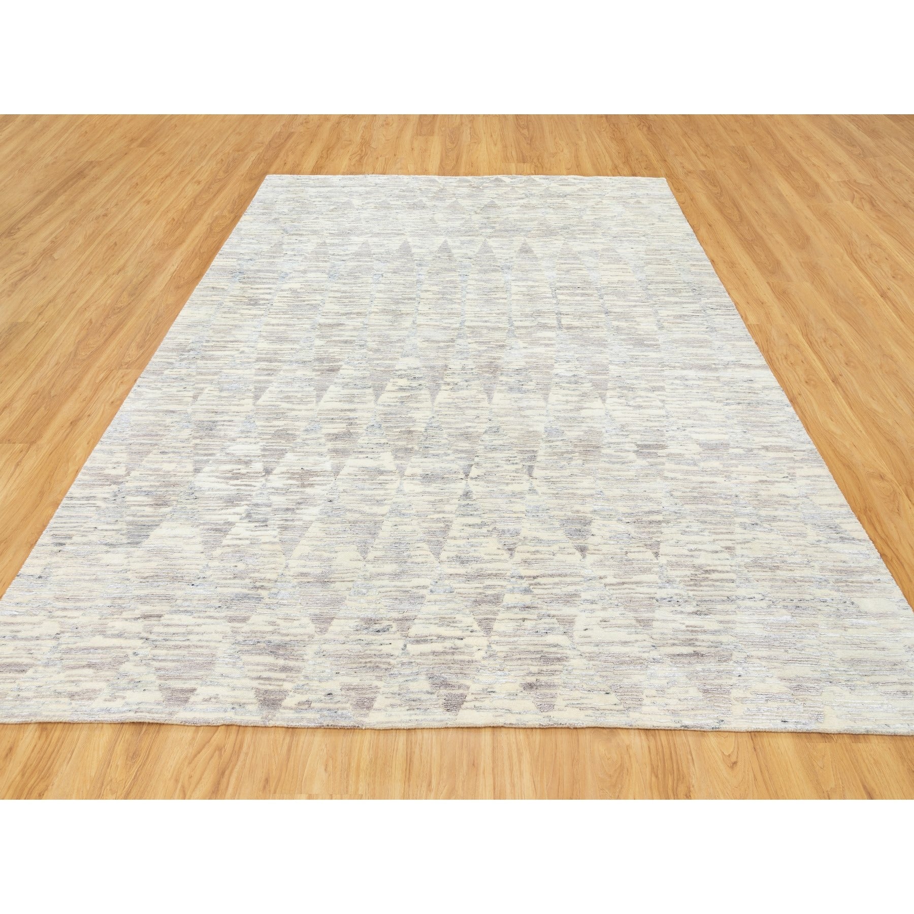 Hand Knotted Modern and Contemporary Area Rug > Design# CCSR58607 > Size: 7'-10" x 10'-0"
