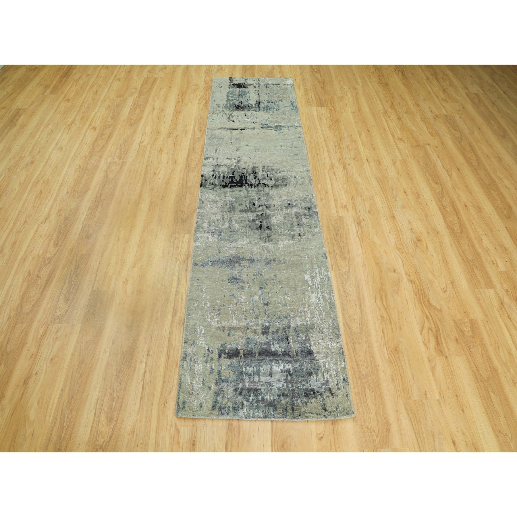 Hand Knotted Modern and Contemporary Runner > Design# CCSR58874 > Size: 2'-7" x 9'-9"