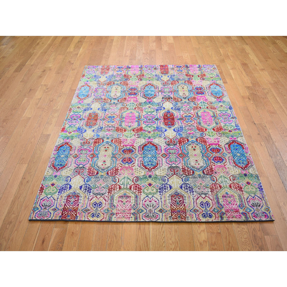 Hand Knotted Modern and Contemporary Area Rug > Design# CCSR59152 > Size: 5'-0" x 6'-10"