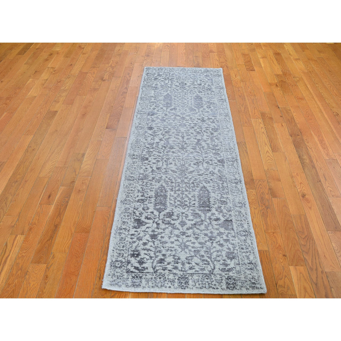 Hand Loomed Modern and Contemporary Area Rug > Design# CCSR59620 > Size: 2'-5" x 8'-0"