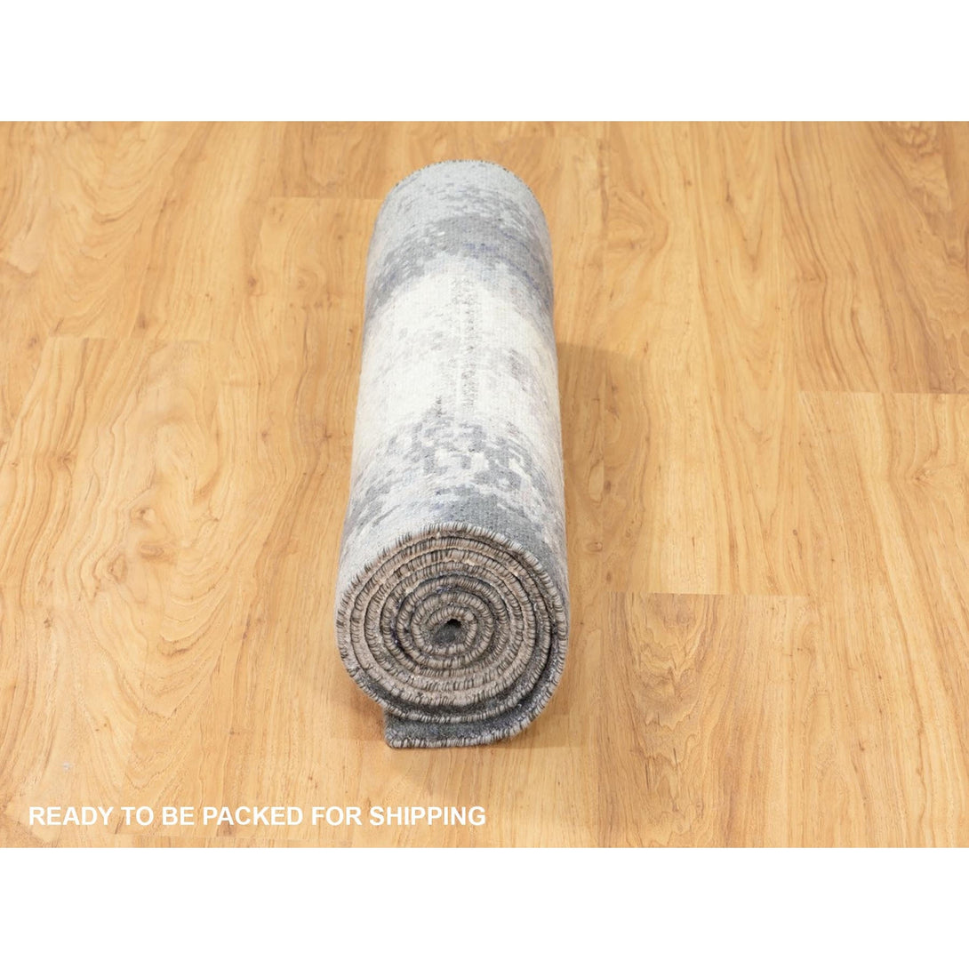 Hand Knotted Modern and Contemporary Runner > Design# CCSR62047 > Size: 2'-7" x 5'-10"
