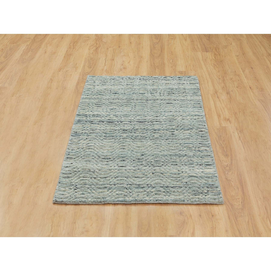 Hand Loomed Modern and Contemporary Area Rug > Design# CCSR62050 > Size: 2'-10" x 5'-0"