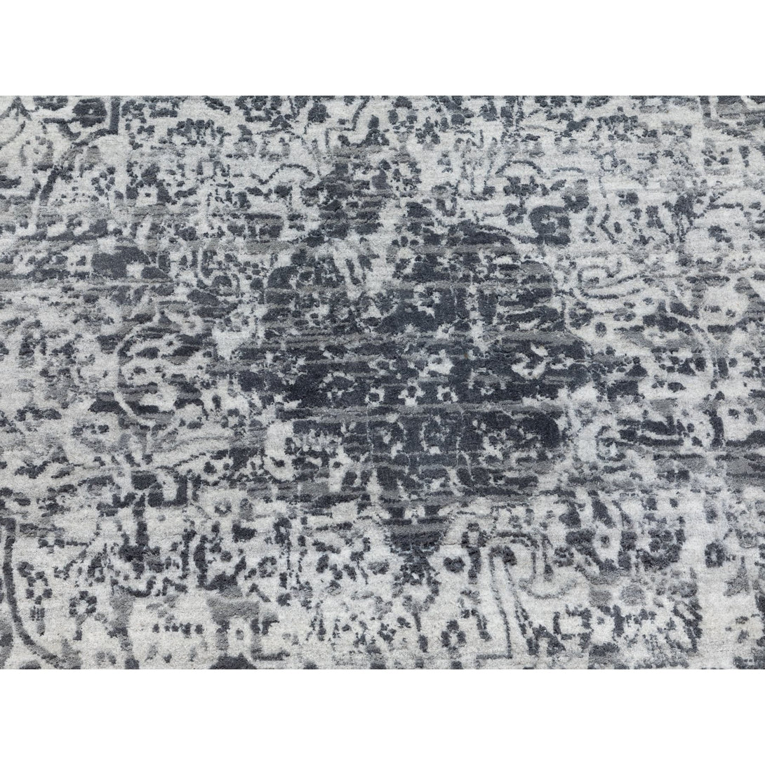 Hand Knotted Transitional Area Rug > Design# CCSR62058 > Size: 8'-0" x 10'-1"