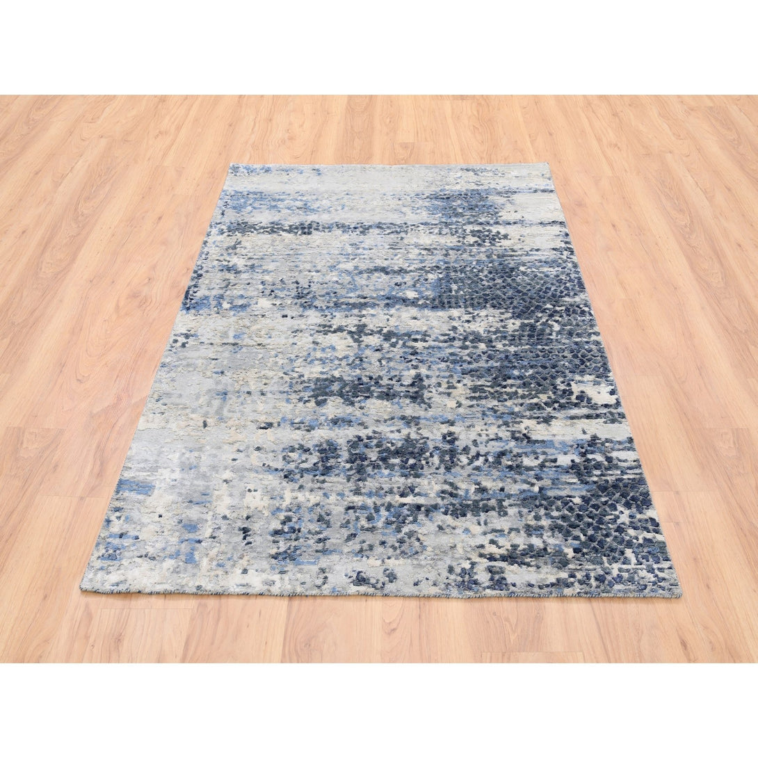 Hand Knotted Modern and Contemporary Area Rug > Design# CCSR62261 > Size: 4'-2" x 6'-0"