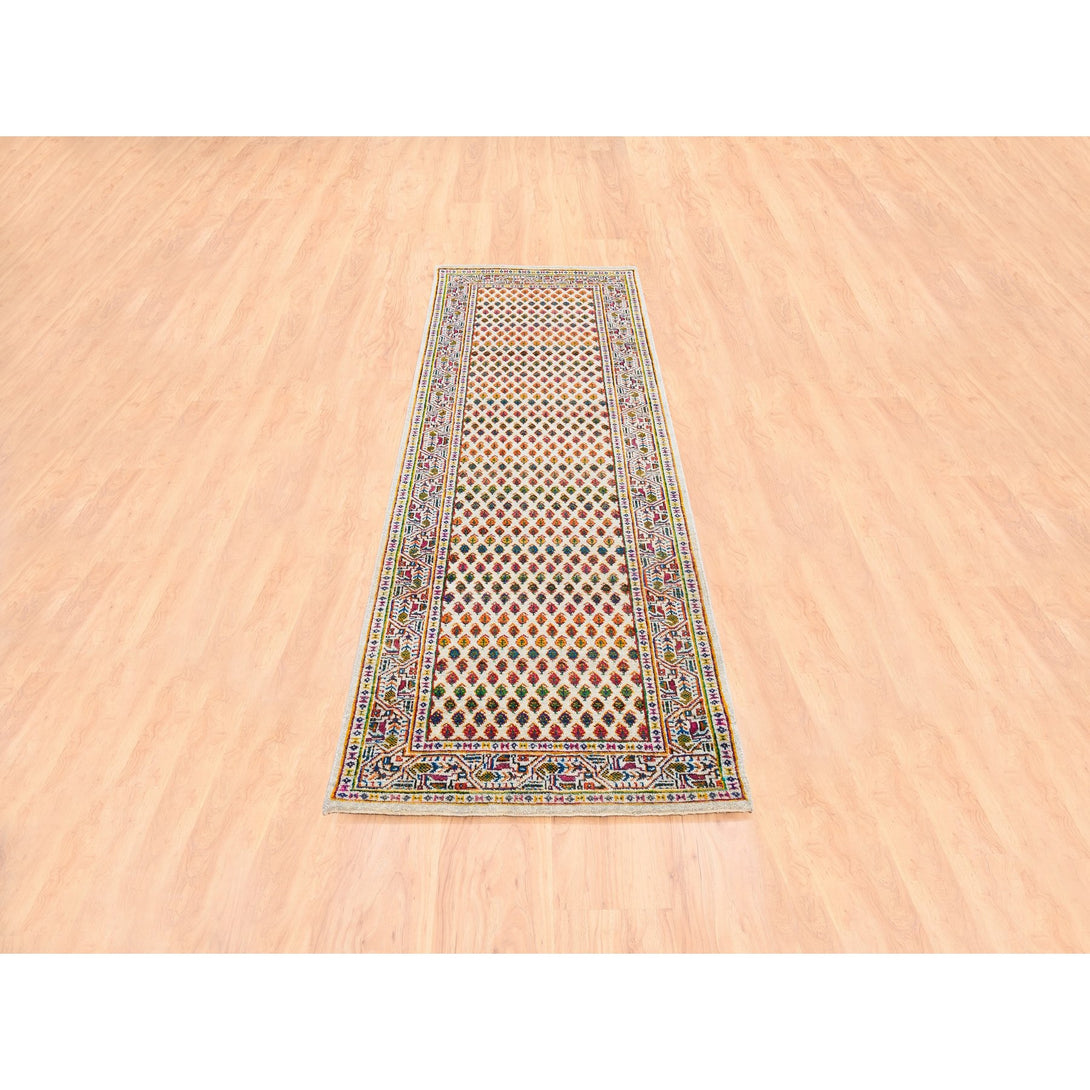 Hand Knotted Modern and Contemporary Runner > Design# CCSR62331 > Size: 2'-7" x 8'-1"