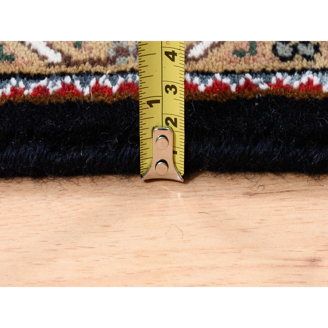 Hand Knotted Fine Oriental Area Rug > Design# CCSR62543 > Size: 5'-0" x 5'-0"