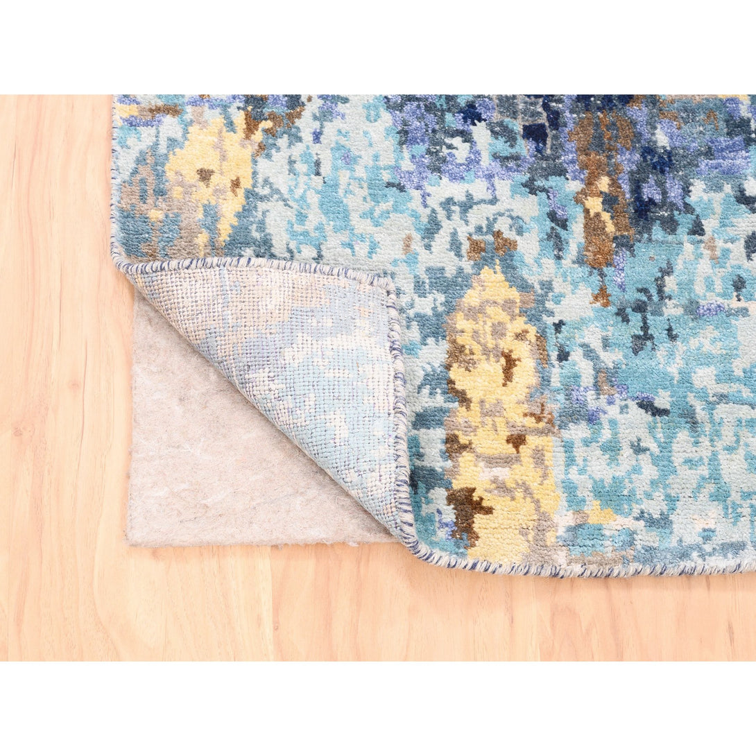 Hand Knotted Modern and Contemporary Runner > Design# CCSR62661 > Size: 2'-6" x 5'-10"