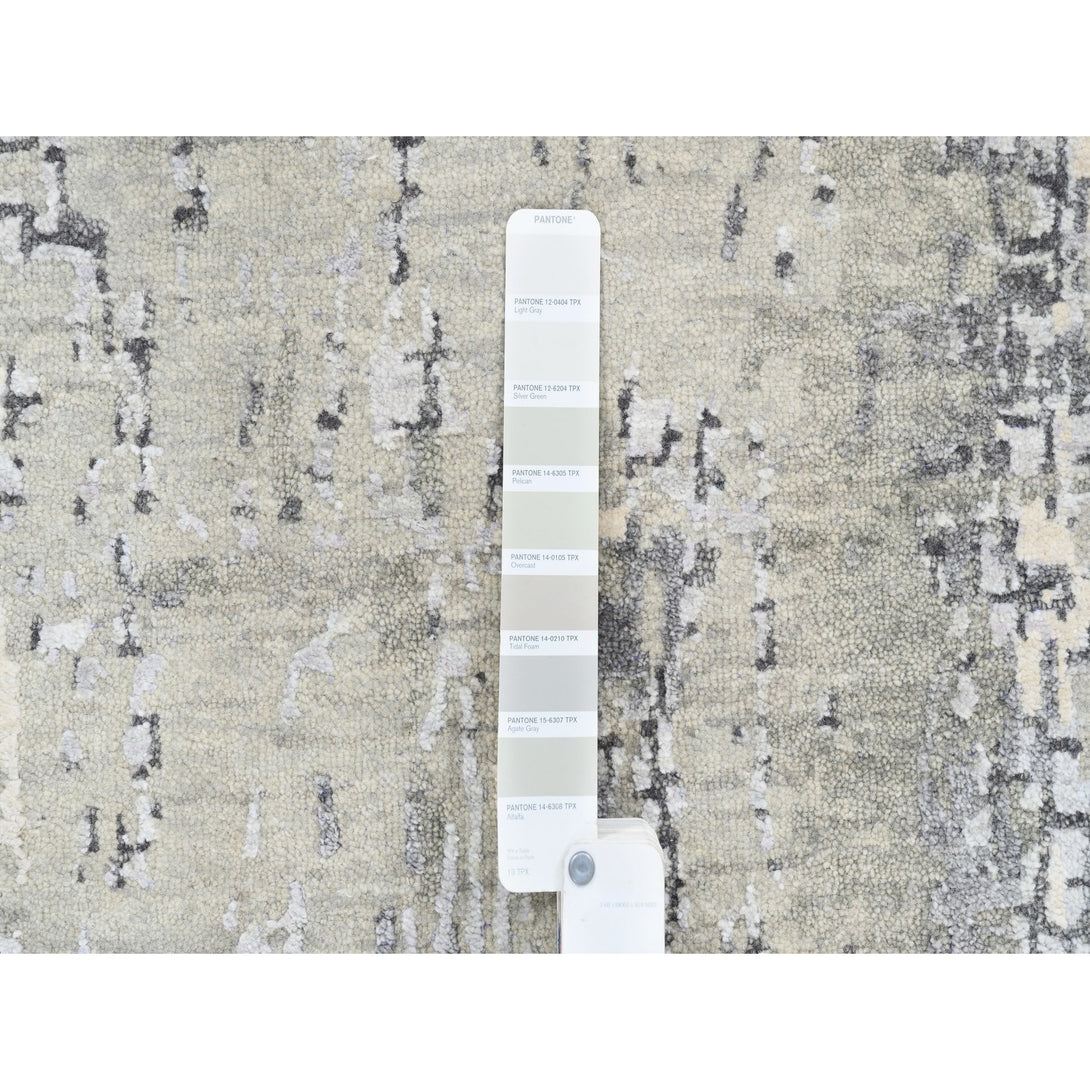 Hand Knotted Modern and Contemporary Runner > Design# CCSR62691 > Size: 2'-7" x 5'-10"