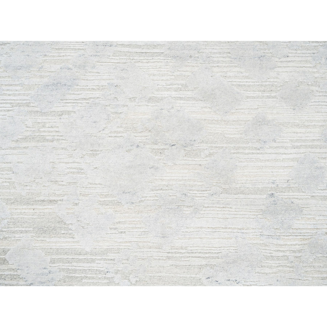 Hand Knotted Modern and Contemporary Area Rug > Design# CCSR62924 > Size: 9'-10" x 10'-0"