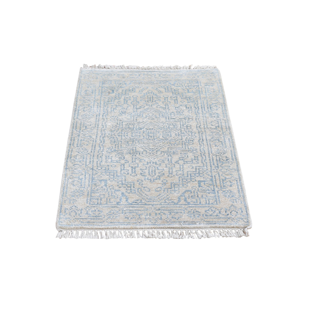 Hand Knotted Transitional Area Rug > Design# CCSR66148 > Size: 2'-1" x 3'-1"