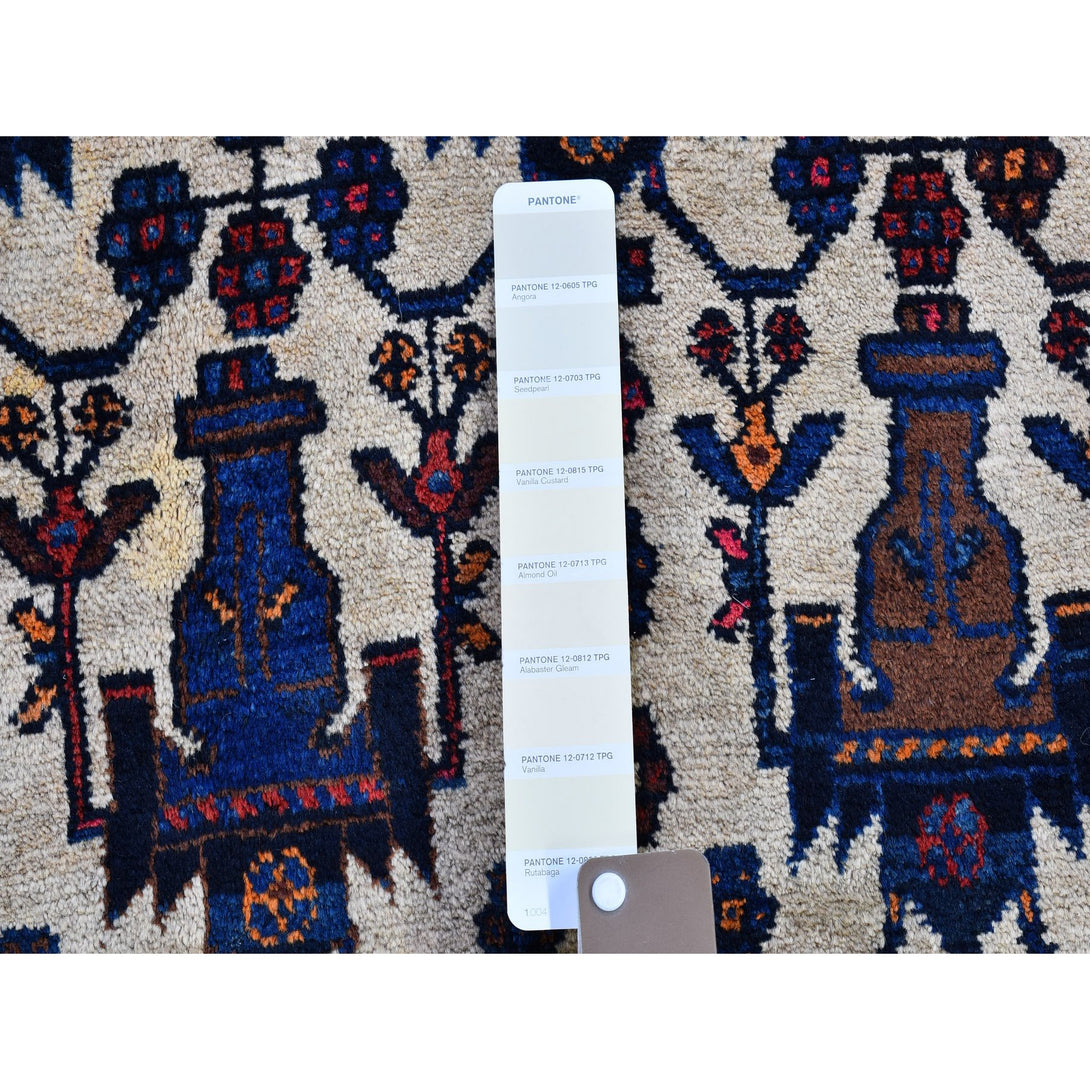Hand Knotted Persian Area Rug > Design# CCSR66315 > Size: 4'-10" x 7'-0"