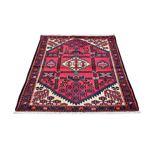 Hand Knotted Persian Area Rug > Design# CCSR66338 > Size: 3'-5" x 4'-7"