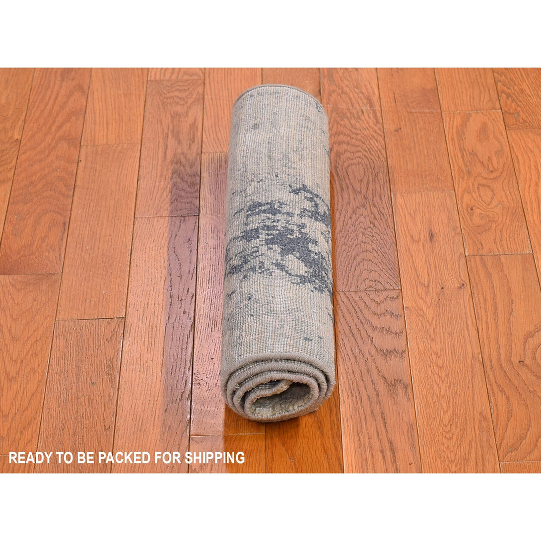 Hand Knotted Transitional Area Rug > Design# CCSR66520 > Size: 2'-0" x 3'-4"