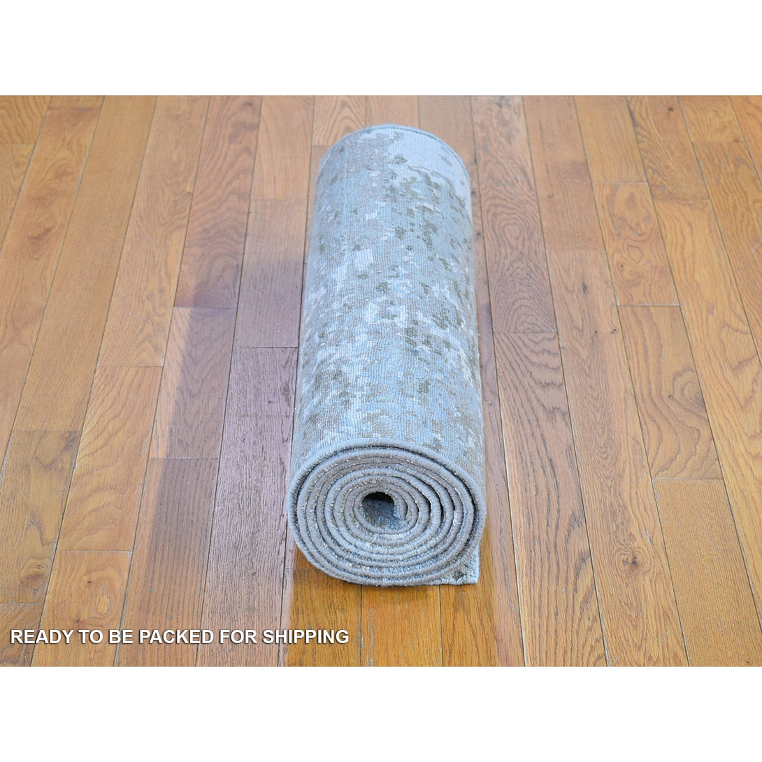Hand Knotted Modern and Contemporary Runner > Design# CCSR66556 > Size: 2'-6" x 10'-6"