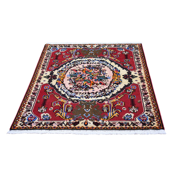 Hand Knotted Persian Area Rug > Design# CCSR66628 > Size: 3'-7" x 5'-0"