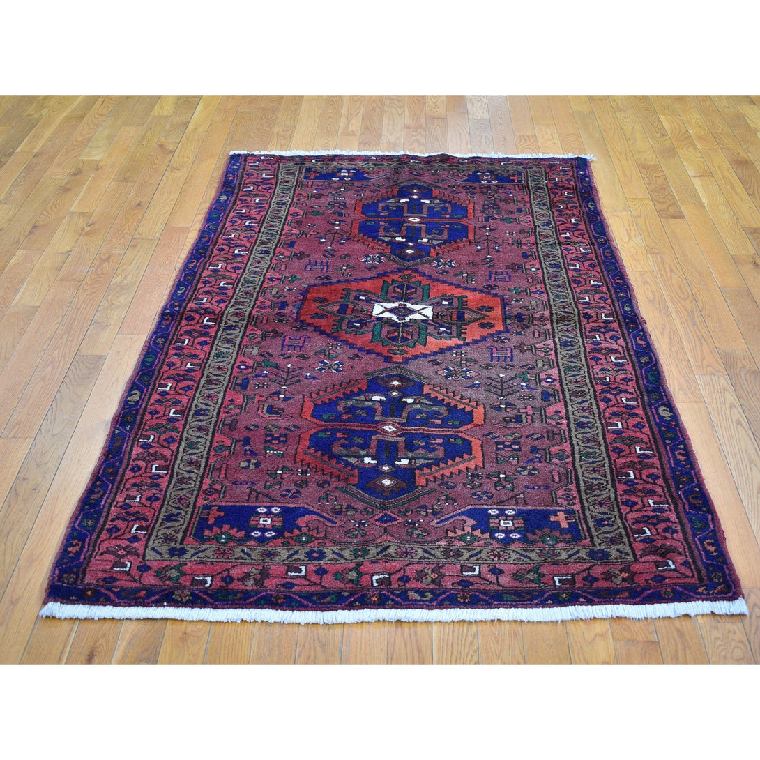 Hand Knotted Persian Area Rug > Design# CCSR66634 > Size: 4'-3" x 7'-0"