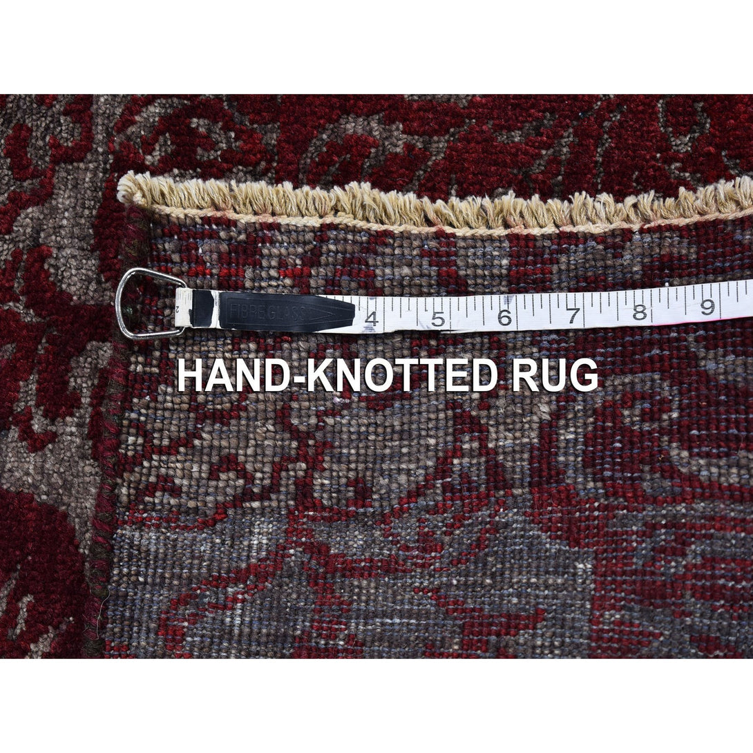 Handmade Wool and Silk Area Rug > Design# CCSR66663 > Size: 3'-2" x 5'-7"